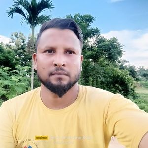 Meet your Posher, Momin